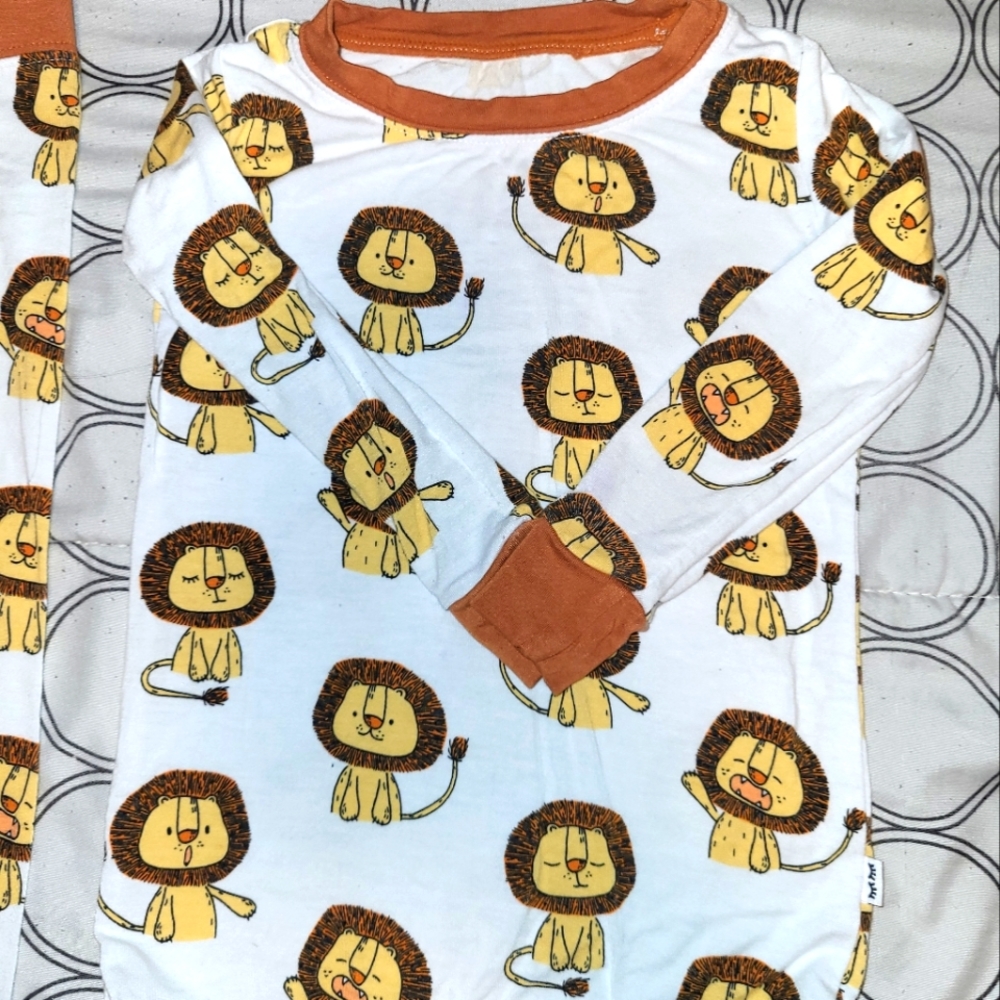 Little Sleepies 2pc long sleeve lion 🦁